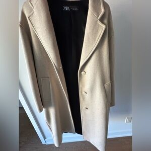 Zara - Long Beige Coat